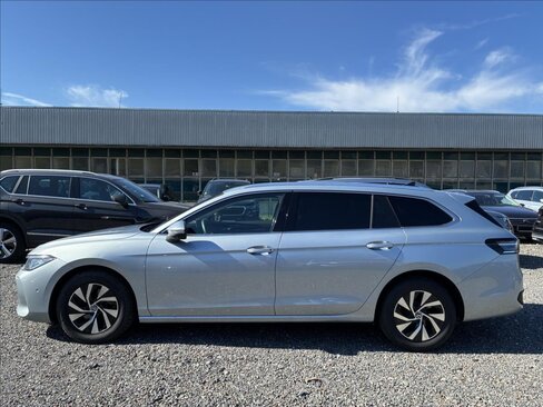 Volkswagen Passat Kombi 2,0 l 110 kw