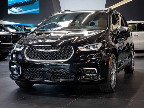 Chrysler Pacifica MPV 3,6 l 221 kw