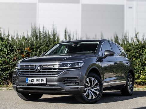 Volkswagen Touareg SUV / Terénní 3,0 l 210 kw