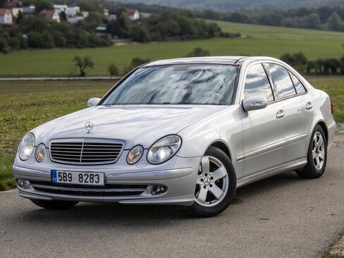 Mercedes-Benz Třídy E Sedan / Limuzína 2,6 l 130 kw