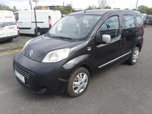 Peugeot Bipper Tepee Hatchback 1,4 l 54 kw