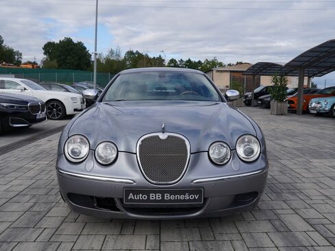 Jaguar S-Type Sedan / Limuzína 2,7 l 152 kw
