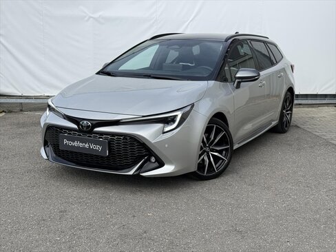 Toyota Corolla Kombi 2,0 l 112 kw