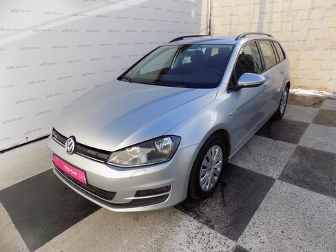 Volkswagen Golf Kombi 1,6 l 81 kw
