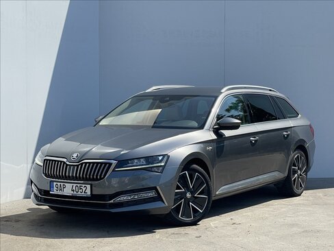 Škoda Superb Kombi 2,0 l 206 kw