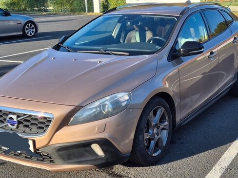 Volvo V40 Sedan / Limuzína 0,0 85 kw