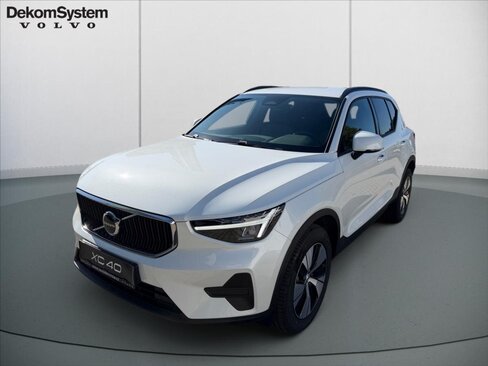 Volvo XC40 SUV / Terénní 2,0 l 120 kw