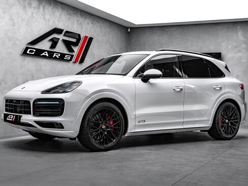 Porsche Cayenne SUV / Terénní 4,0 l 338 kw