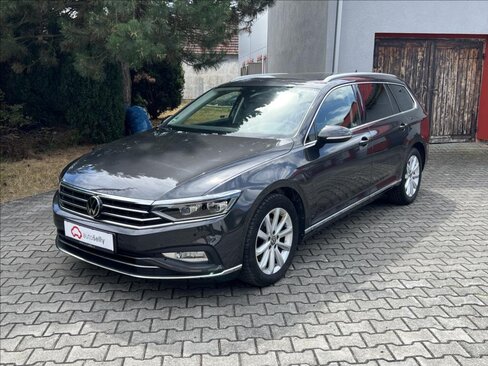Volkswagen Passat Kombi 2,0 l 110 kw