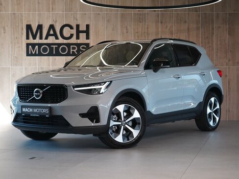 Volvo XC40 SUV / Terénní 2,0 l 120 kw