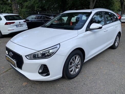 Hyundai i30 Kombi 1,6 l 81 kw