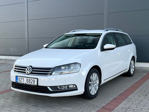 Volkswagen Passat Kombi 2,0 l 103 kw