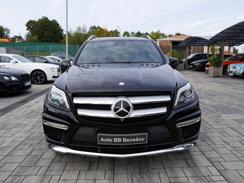 Mercedes-Benz GL SUV / Terénní 4,7 l 320 kw