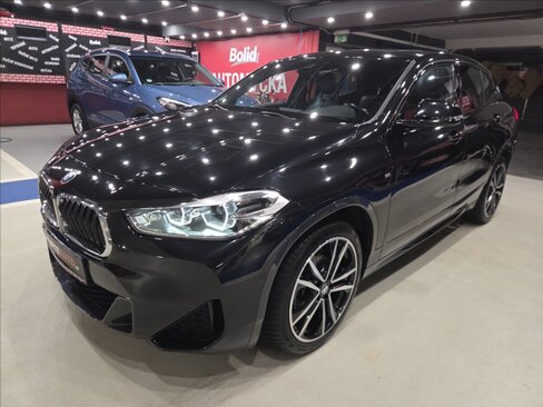 BMW X2 Kombi 1,5 l 85 kw