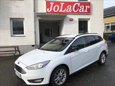 Ford Focus Kombi 999,0 92 kw