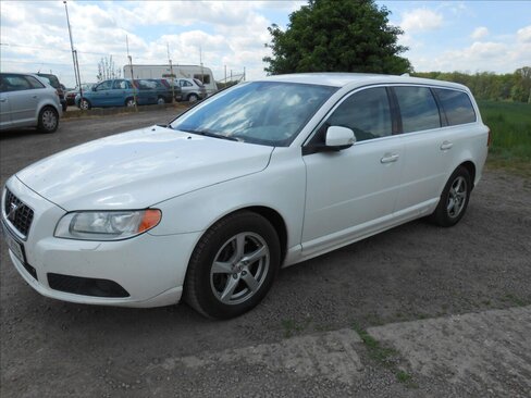 Volvo V70 Kombi 2,4 l 136 kw