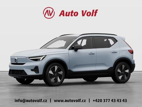 Volvo EX40 SUV / Terénní 70,0 175 kw