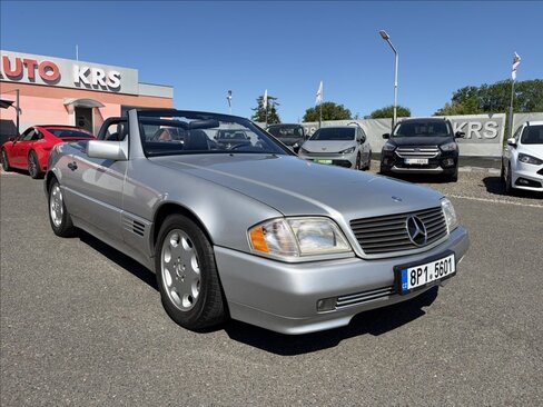 Mercedes-Benz SL Kabriolet 3,0 l 140 kw