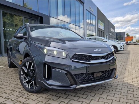 KIA XCeed CUV / Crossover 1,6 l 110 kw