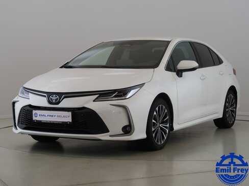Toyota Corolla Sedan / Limuzína 1,5 l 92 kw