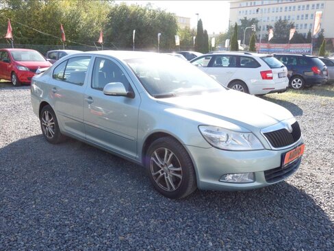 Škoda Octavia Liftback 1,8 l 118 kw