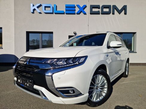 Mitsubishi Outlander SUV / Terénní 2,4 l 165 kw