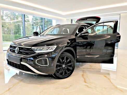 Volkswagen T-Roc SUV / Terénní 1,5 l 110 kw