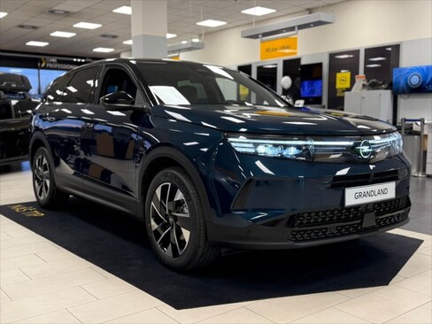 Opel Grandland SUV / Terénní 1,2 l 107 kw