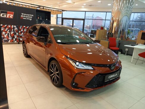 Toyota Corolla Sedan / Limuzína 1,8 l 72 kw