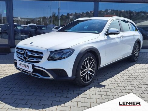 Mercedes-Benz Třídy E Kombi 2,0 l 143 kw