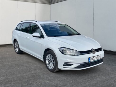 Volkswagen Golf Kombi 1,5 l 110 kw