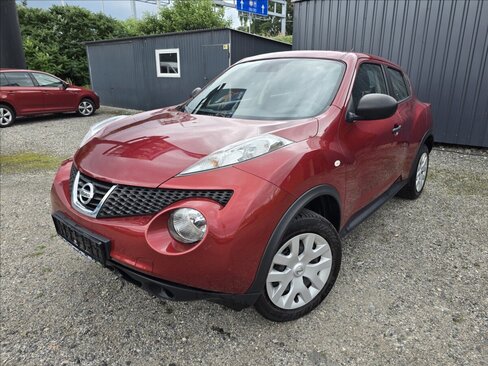 Nissan Juke CUV / Crossover 1,6 l 86 kw
