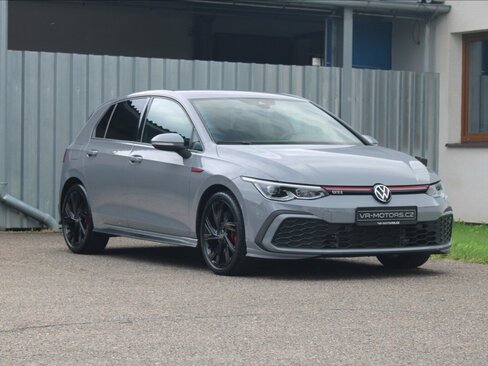 Volkswagen Golf Kombi 2,0 l 180 kw