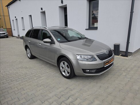 Škoda Octavia Kombi 2,0 l 110 kw