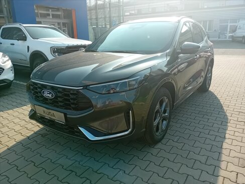 Ford Kuga SUV / Terénní 2,5 l 134 kw