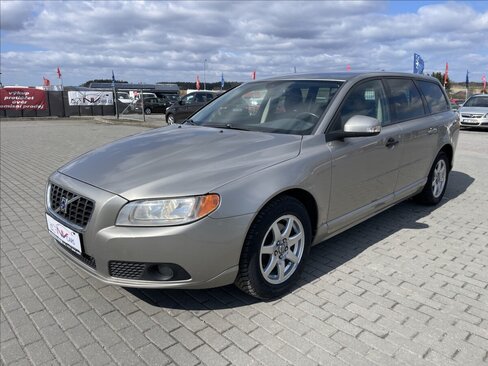 Volvo V70 Kombi 2,0 l 100 kw