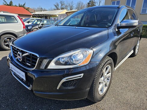Volvo XC60 SUV / Terénní 3,0 l 224 kw
