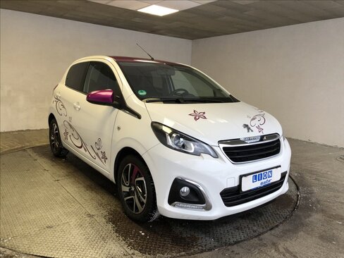 Peugeot 108 Hatchback 1,2 l 60 kw