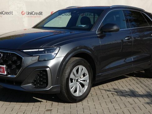 Audi Q8 SUV / Terénní 3,0 l 250 kw
