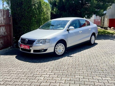 Volkswagen Passat Sedan / Limuzína 2,0 l 110 kw
