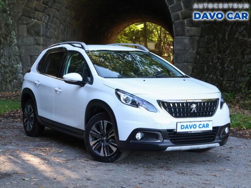 Peugeot 2008 SUV / Terénní 1,2 l 81 kw