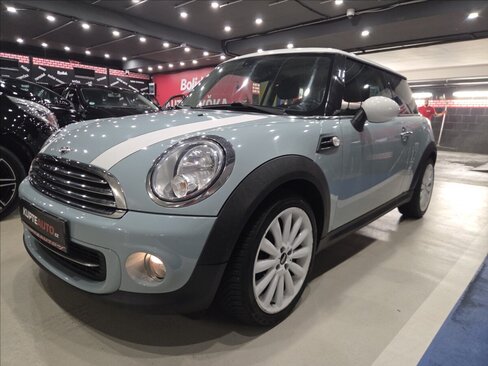 Mini Cooper Hatchback 1,6 l 90 kw