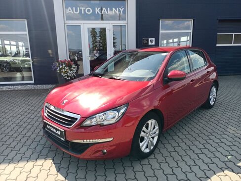 Peugeot 308 Hatchback 1,2 l 81 kw