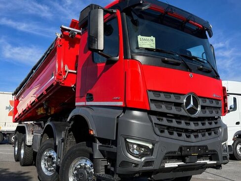 Mercedes-Benz Ostatní Ostatní 12,8 l 375 kw