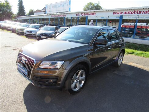 Audi Q5 SUV / Terénní 2,0 l 140 kw