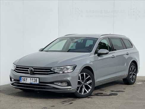 Volkswagen Passat Kombi 1,5 l 110 kw