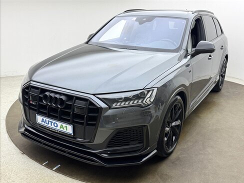 Audi SQ7 SUV / Terénní 4,0 l 320 kw