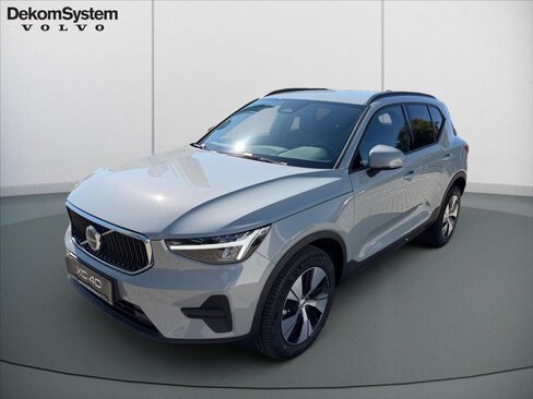 Volvo XC40 SUV / Terénní 2,0 l 120 kw