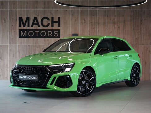 Audi RS3 Hatchback 2,5 l 294 kw