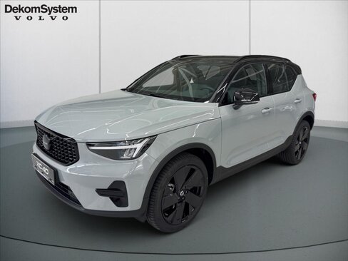 Volvo XC40 SUV / Terénní 2,0 l 120 kw